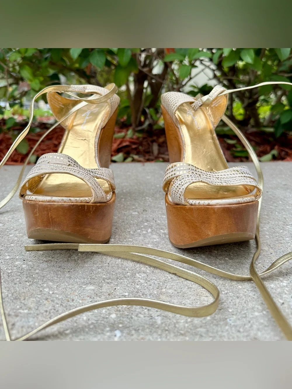 Vintage Report Signature Wood Wedge Sandals Size 10 Strappy Lace-Up Boho Y2K